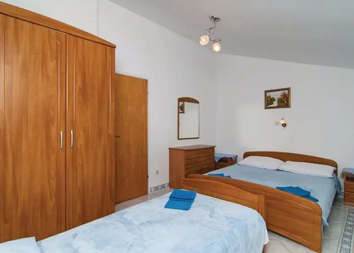 Stephany By Interhome Vakantiehuis *