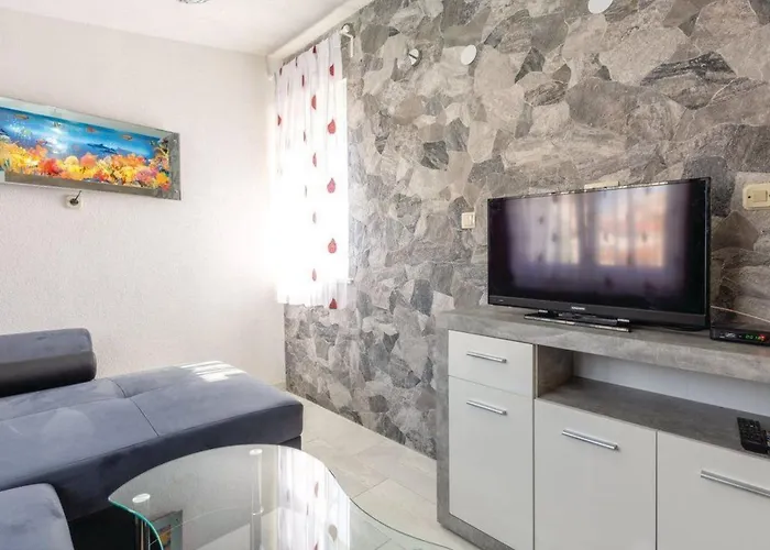 Stephany By Interhome Vakantiehuis